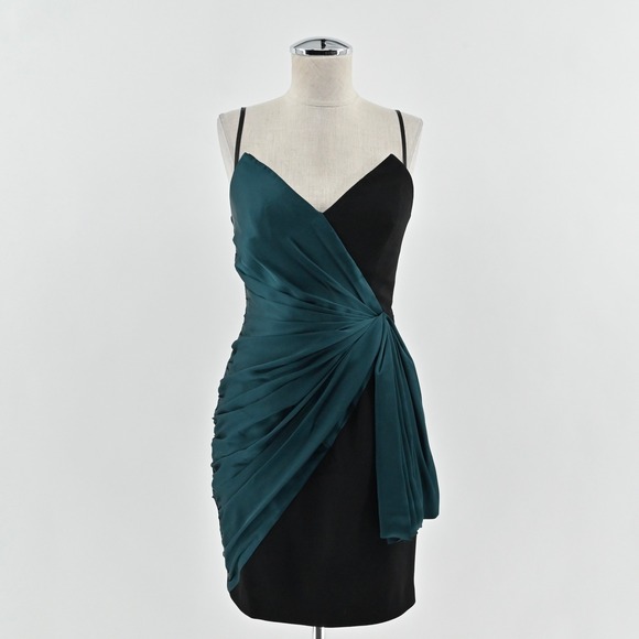 JILL STUART Two Tone Side Wrap Mini Dress Size 0 Black Green Cocktail Party Luxe - Picture 1 of 13